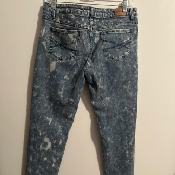 Aeropostale Stone wash Lola 5 pocket denim distressed jeggings, size 12 - Picture 3 of 6